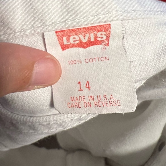 VNTG 90s Levi’s Native Blue High Waisted White Denim Shorts - Picture 4 of 7